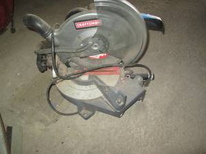 lot 125 image: Craftsman 10in Miter Saw...