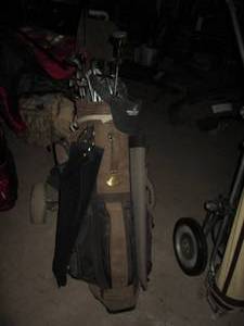 lot 228 image: Vintage golf bag with caddy cart an...