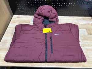 lot 38 image: Ski-Doo Puffer Welded Jacket - Retail $174.99