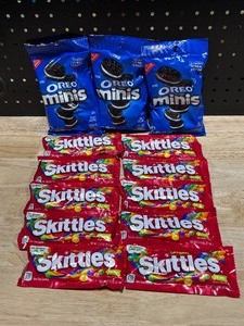 lot 49 image: Oreo Minis and Skittles