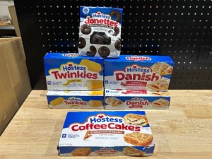 lot 56 image: Hostess Snacks