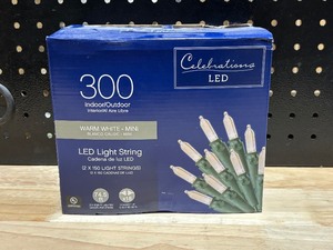 lot 63 image: LED String Lights Mini Warm White