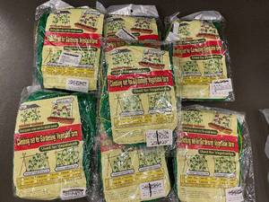 lot 45 image: Lot of 7 Plant Trellis Netting for Climbing Vegetables