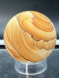 lot 12 image: Beautiful Unique Sandstone Sphere from Arizona 51mm, 173gm  6.1oz.  See description