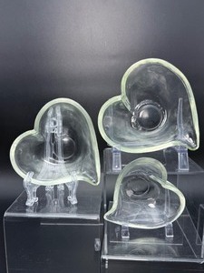 lot 228 image: 3 Nesting Glass Heart Bowls