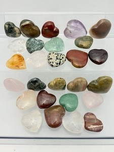 lot 268 image: 12 kilo polished hearts.