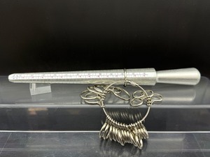 lot 191 image: Metal Ring Sizer Gauge Mandrel, Precision Finger Sizing Measure Stick