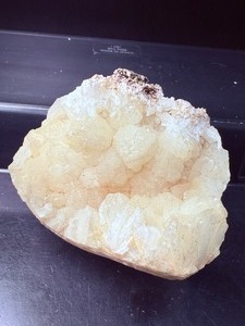 lot 148 image: Stilbite Cluster 305 gm.  10.7 oz.