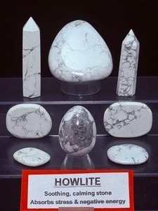 lot 170 image: Howlite Polished Lot of 8 Freeform, 2 towers, 4 palmstones, and an egg.  Total Weight 653 gm  1.438 lb.