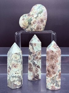 lot 208 image: Flower Rhyolite Polished Lot of 4 3 small towers 170 gm  6 oz.  heart 76 gm  2.6 oz.  Total Weight 283 gm  9.9 oz