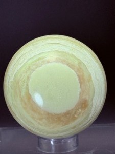 lot 140 image: Caribbean Calcite Sphere 76mm  676 gm.  1 lb. 7.2 oz.