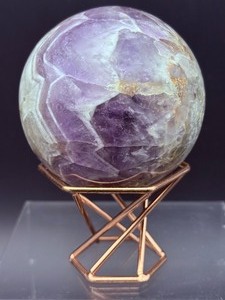 lot 79 image: Chevron Amethyst Sphere69 mm  1.2 k  1 lb. 7.8 oz.