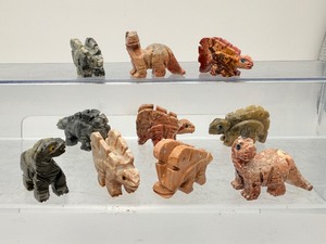 lot 251 image: Dinnosaur Little Critters Lot of 10. From Peru