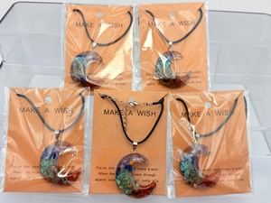 lot 262 image: Make A Wish Moon ReikiChakra Natural Stone Copper Resin Necklace Lot of 5