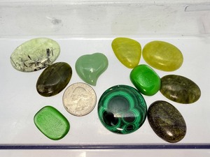 lot 272 image: Cabuchon Green Stone Lot of 11 malachite, aventurine, 2 Gaia stones, prehnite, 2 serpentine, 2-jade and a vesuvianite