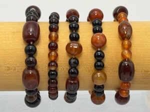 lot 218 image: Gemstone Carnelian Mixed Bead Bracelet Lot of  5