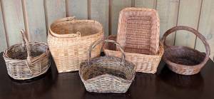 lot 146A image: ML - Set of 5 Woven Baskets with Handles and Varied Designs