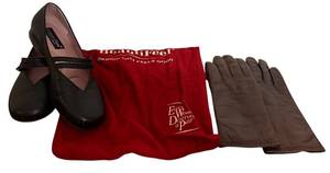 lot 284H image: LR - Beautifeel Black Leather Mary Jane Shoes Size 37 and Brown Leather Gloves