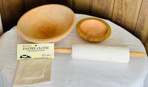 lot 80C image: FR - Wooden Dough Bowl Set with 14in Munsing, Curly Maple Bowl, Rolling Pin, and Pastry Cloth