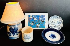 lot 100C image: FR - Decorative Lot Stoneware Lamp, Framed Betsy Bowen Chickadee Print, Kaukauna Klub Crock, and Blue Transferware Plates