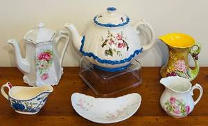 lot 182C image: LRK - Assorted Vintage Porcelain and Ceramic Serveware Collection