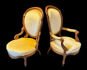 lot 23R image: U - Pair of Antique Victorian Walnut Framed Parlor Upholstered Armchairs