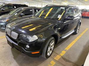 lot 11 image: 2010 BMW X3 xDrive 3.0i AWD