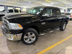 lot 14 image: 2014 Ram 1500 Big Horn Crew Cab 4x4