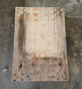 lot 47 image: Wood Platform Dolly with Swivel Casters and Handle