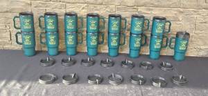 lot 84 image: Lot of Green Plastic Travel Mugs with Lids and Handles
