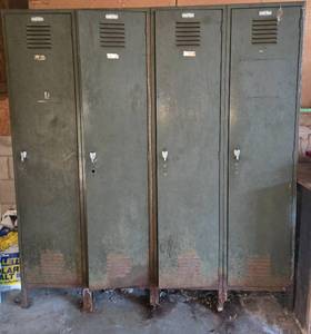lot 104 image: Set of 4 Vintage Metal Lockers with Hooks and Compartments