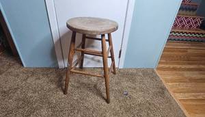 lot 125 image: Vintage Wooden Stool with Paint Marks