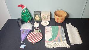 lot 143 image: Assorted Holiday Decor and Home Accessories Collection