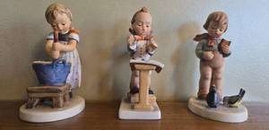 lot 184 image: Set of 3 Goebel W. Germany Hummel Figurines