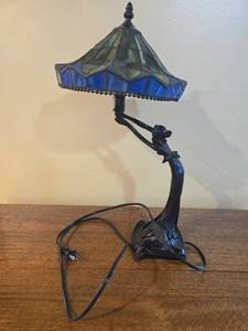 lot 197 image: Art Deco Table Lamp with Stained Glass Shade and Figure Base