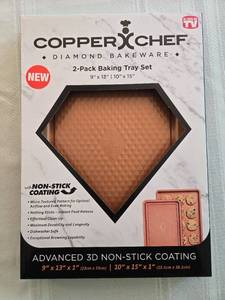 lot 208 image: Copper Chef Diamond Bakeware 2-Pack Non-Stick Baking Tray Set in Orig Pkg