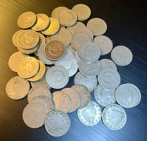 lot 12 image: (50) Common Date Circulated V Nickels