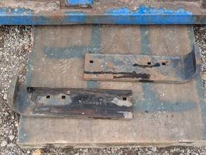 lot 49 image: Large Blow Blade Attachments