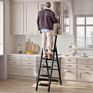 lot 41 image: 5-Step Ladder Folding Step Stool, 5-Step Ladder with Anti Slip Wide Pedals