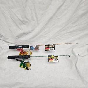 lot 14 image: (2)Ice Fishing Combos, As New