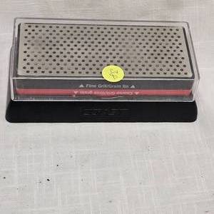 lot 38 image: Coast Diamond Knife Dual Side Sharpner, 6