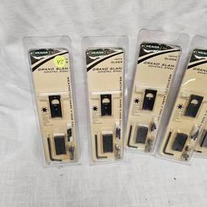 lot 43 image: Weaver Scope Mounts(6), Like New in wrapper