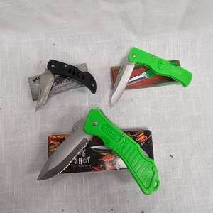 lot 48 image: 3 Lockback Knives, as New