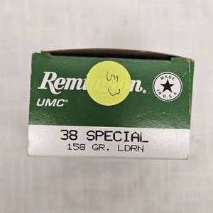 lot 53 image: Box of 38 Special Remington(34 of box)
