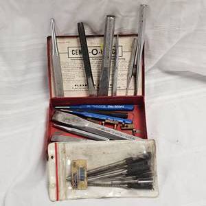 lot 145 image: 12 Craftsman Chisels and Punches