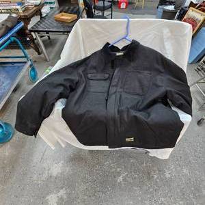 lot 200 image: Sandy River Chore Coat, Size XL