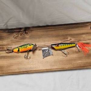 lot 209 image: Classic Arbogast Jointed Jitterbug and Buzz