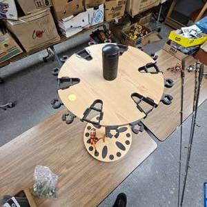 lot 181 image: 12 Rod Spinning Rod Rack, Like New