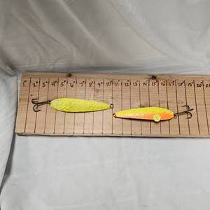 lot 220 image: (2) Lucky Strike Canda 7 Daredevil Long Spoons