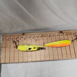 lot 221 image: (2) Lucky Strike Canda 7 Daredevil Long Spoons